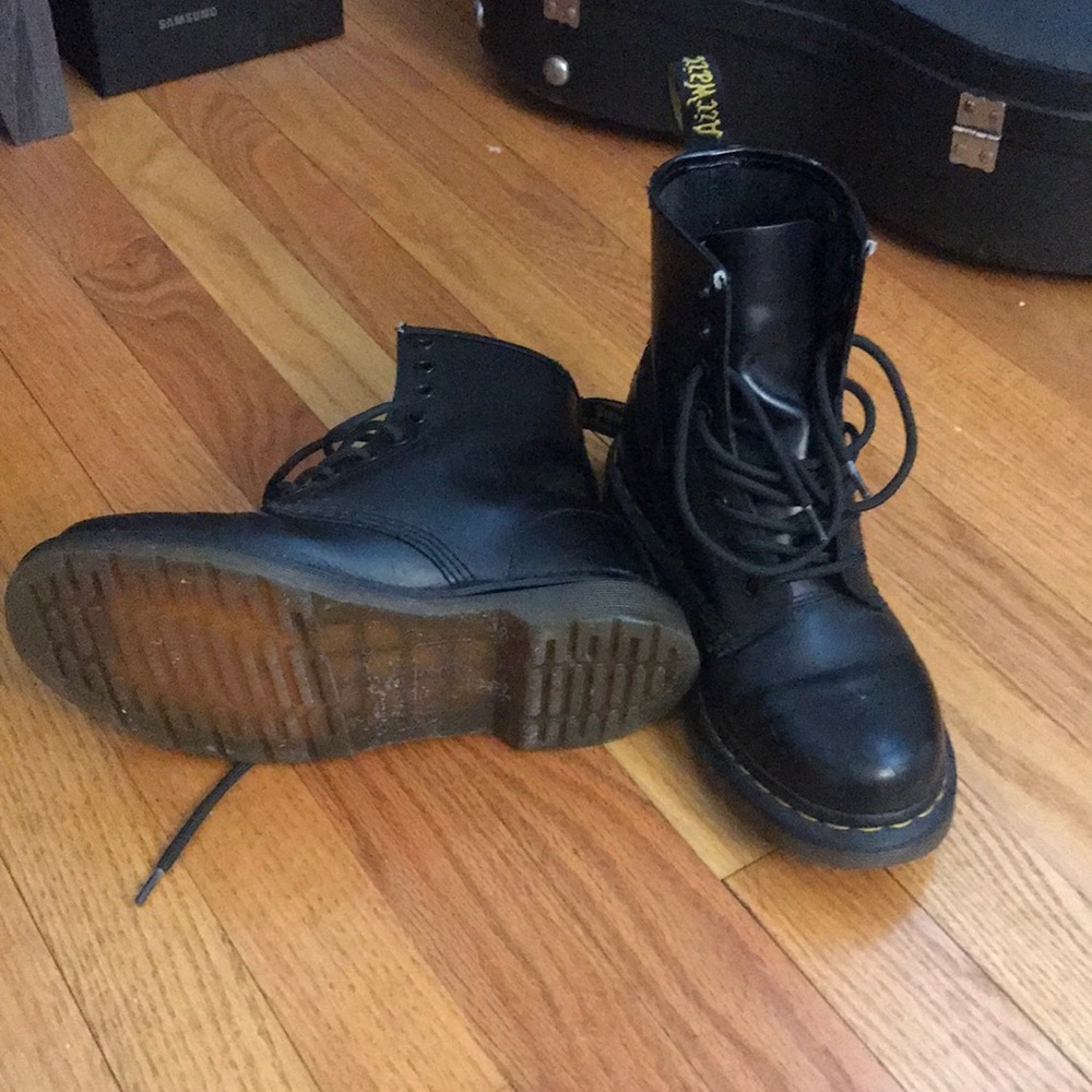 Dr.Martens ankle boots.